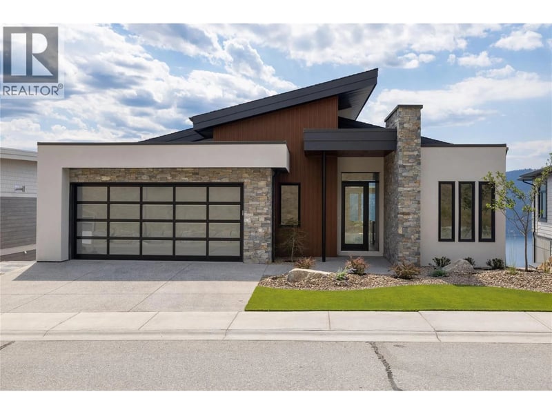 8828 Oxford Road, Vernon, British Columbia, V1H2K8, Vernon, British Columbia — photo 1 of 5