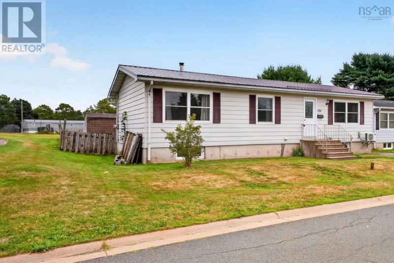 130 PASSCHENDAELE Avenue, Debert, Nova Scotia, B0M1G0, Debert, Nova Scotia — photo 1 of 5