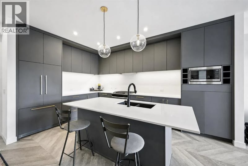 4275 Norford Avenue Northwest, Calgary, Alberta, T3B6M2, Calgary, Alberta — photo 1 of 5
