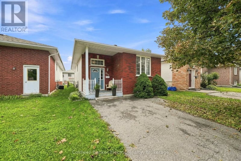 854 Abbey Lane, Peterborough (Ashburnham Ward 4), Ontario, K9H7N6, Peterborough (Ashburnham Ward 4), Ontario — photo 1 of 5