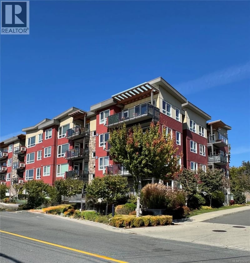 #303 300 Belmont Road, Colwood, British Columbia, V9C1B1, Colwood, British Columbia — photo 1 of 5