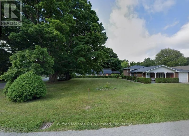 24 STANLEY Street, Kincardine, Ontario, N0G2T0, Kincardine, Ontario — photo 1 of 5