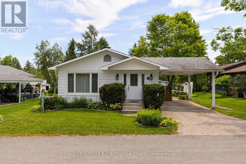 19 Maple Crescent, Oro-Medonte, Ontario, L0L1T0, Oro-Medonte, Ontario — photo 1 of 5