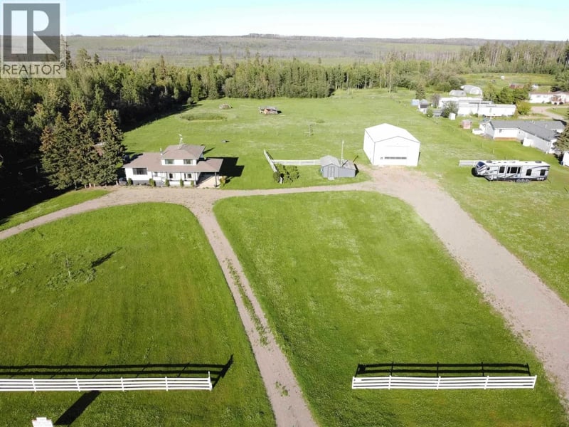 11906 SHEPHERDS INN FRONTAGE Road, Fort St. John, British Columbia, V0C1Y0, Fort St. John, British Columbia — photo 1 of 5