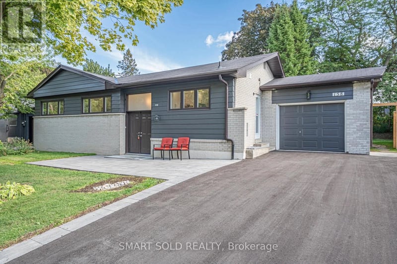 158 Park Avenue, Newmarket (Central Newmarket), Ontario, L3Y1V1, Newmarket (Central Newmarket), Ontario — photo 1 of 5