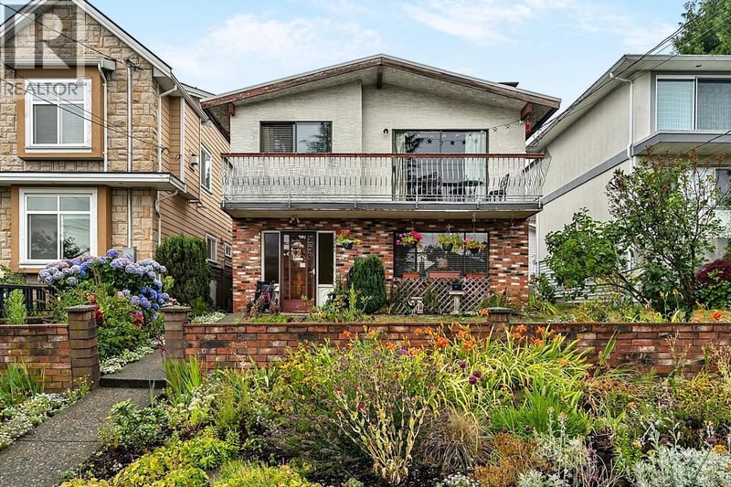 5343 NEVILLE Street, Burnaby, British Columbia, V5J2H6, Burnaby, British Columbia — photo 1 of 5