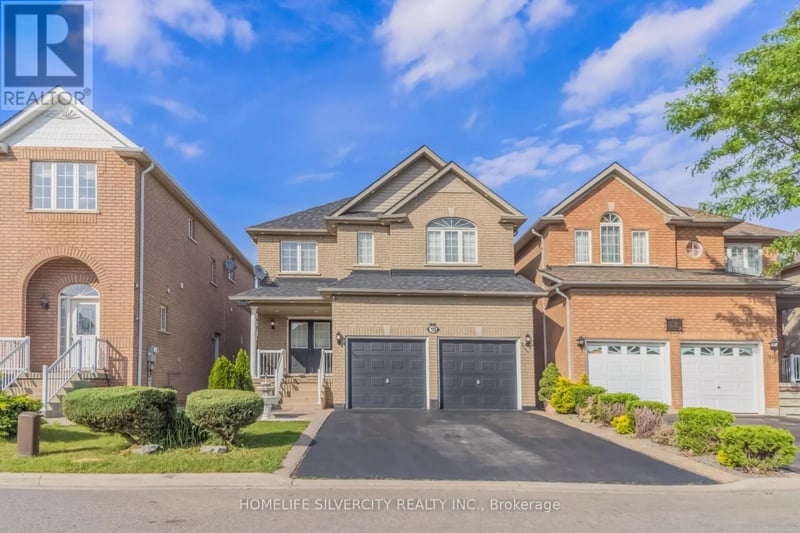 15 Newark Way, Brampton (Fletcher's Meadow), Ontario, L7A2V1, Brampton (Fletcher's Meadow), Ontario — photo 1 of 5