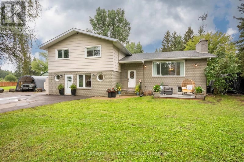 2020 Mountain Road, Thunder Bay (Mountain Road), Ontario, P7J1C8, Thunder Bay (Mountain Road), Ontario — photo 1 of 5