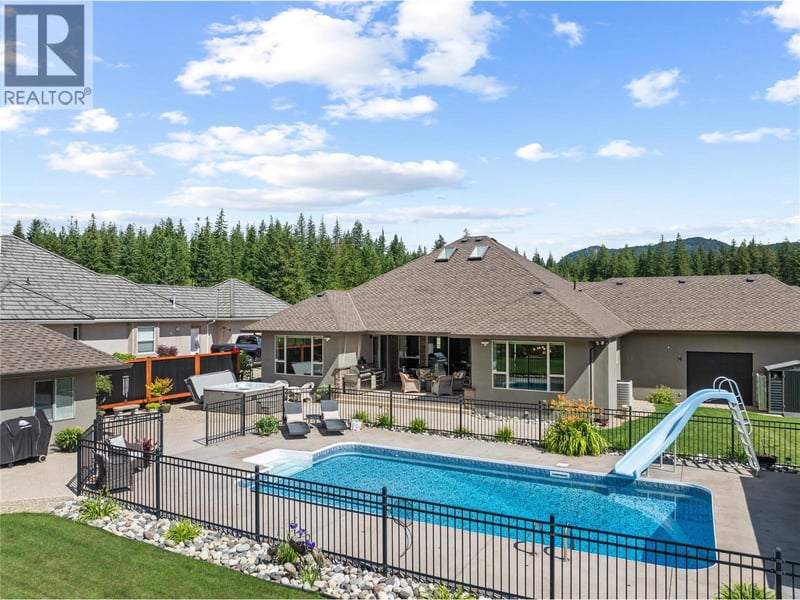 2714 Golf Course Drive, Blind Bay, British Columbia, V0E1H2, Blind Bay, British Columbia — photo 1 of 5