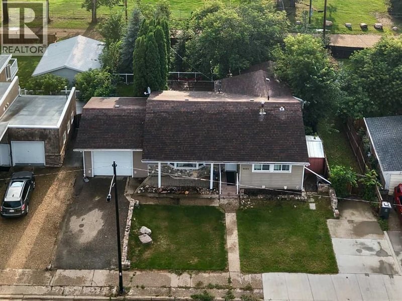 8602 95 Street, Peace River, Alberta, T8S1G5, Peace River, Alberta — photo 1 of 5