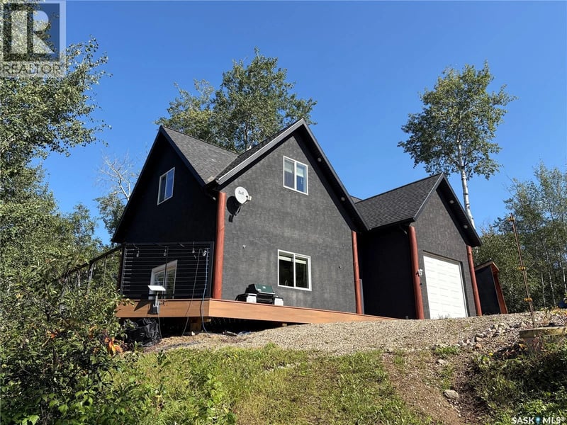 20 Sunset COVE, Cowan Lake, Saskatchewan, S0J0E0, Cowan Lake, Saskatchewan — photo 1 of 5