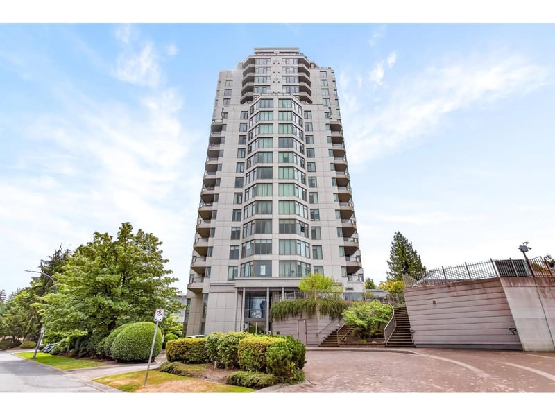#1904 13880 101 Avenue, Surrey, British Columbia, V3T5T1, Surrey, British Columbia — photo 1 of 5