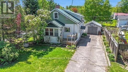 96 York Street, Lanark Highlands, Ontario, K0G1K0, Lanark Highlands, Ontario — photo 1 of 5
