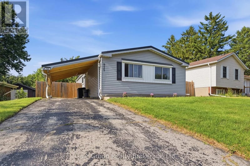 925 Sunset Boulevard, Woodstock (Woodstock - South), Ontario, N4S4A5, Woodstock (Woodstock - South), Ontario — photo 1 of 5