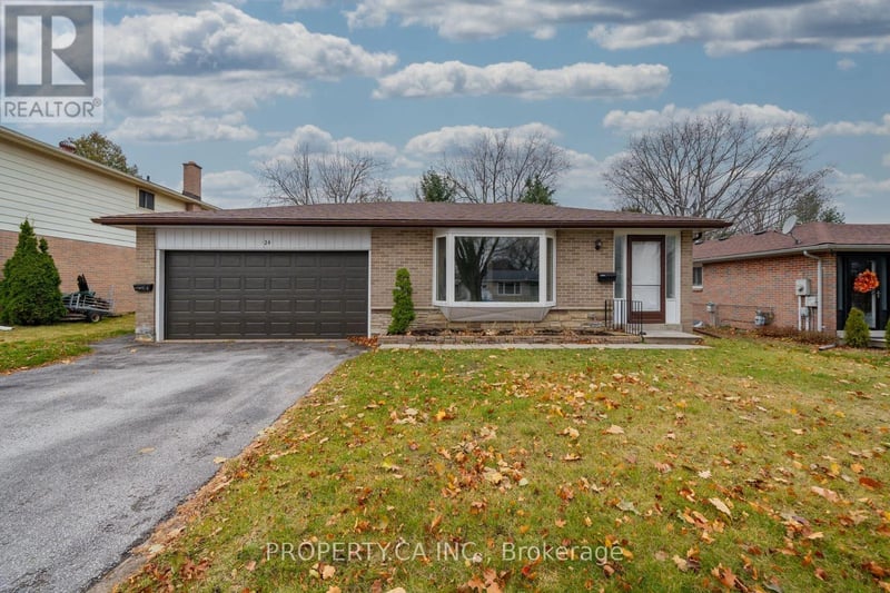 24 Thorncrest Road, Barrie (Allandale Heights), Ontario, L4N3P9, Barrie (Allandale Heights), Ontario — photo 1 of 5