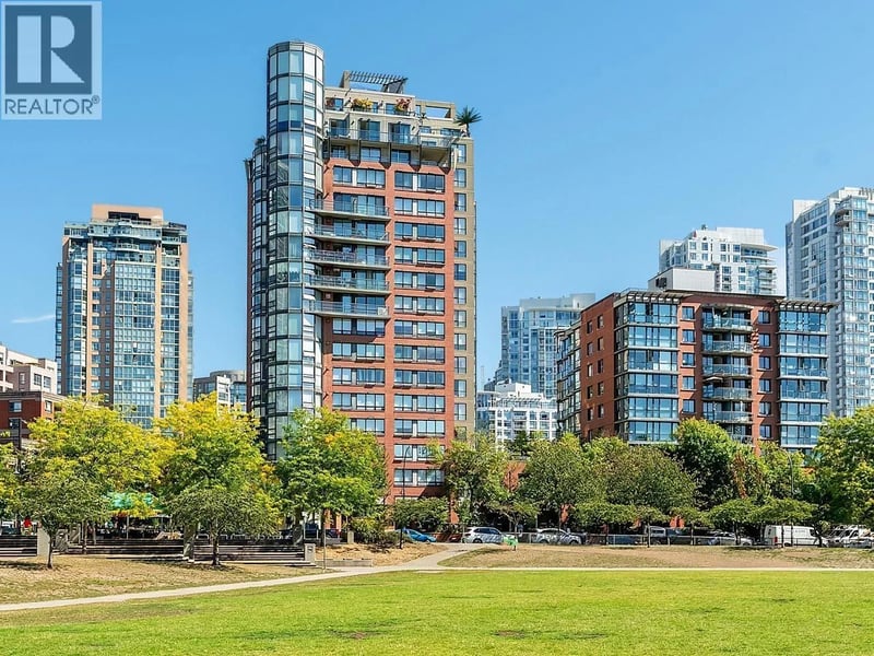 #15C 199 DRAKE Street, Vancouver, British Columbia, V6Z2T9, Vancouver, British Columbia — photo 1 of 5