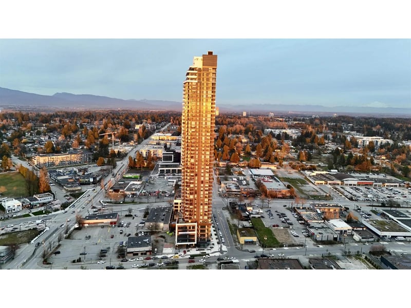 #2405 10750 135A Street, Surrey, British Columbia, V3T0V4, Surrey, British Columbia — photo 1 of 5