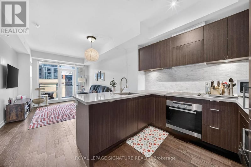 #1001 21 Widmer Street, Toronto (Waterfront Communities), Ontario, M5V0B8, Toronto (Waterfront Communities), Ontario — photo 1 of 5
