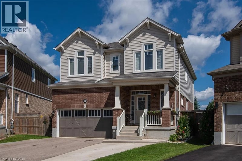 330 GROVEHILL Crescent, Kitchener, Ontario, N2R0K2, Kitchener, Ontario — photo 1 of 5