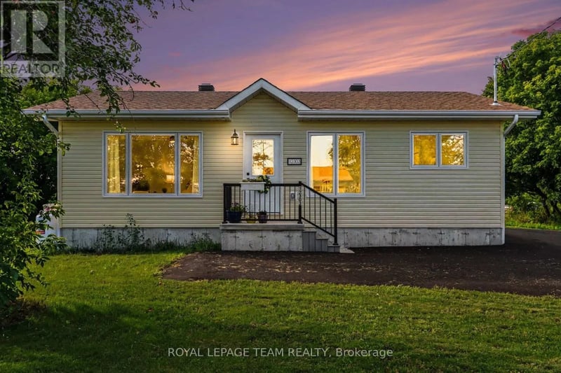 12303 County 5 Road, North Dundas, Ontario, K0C2L0, North Dundas, Ontario — photo 1 of 5
