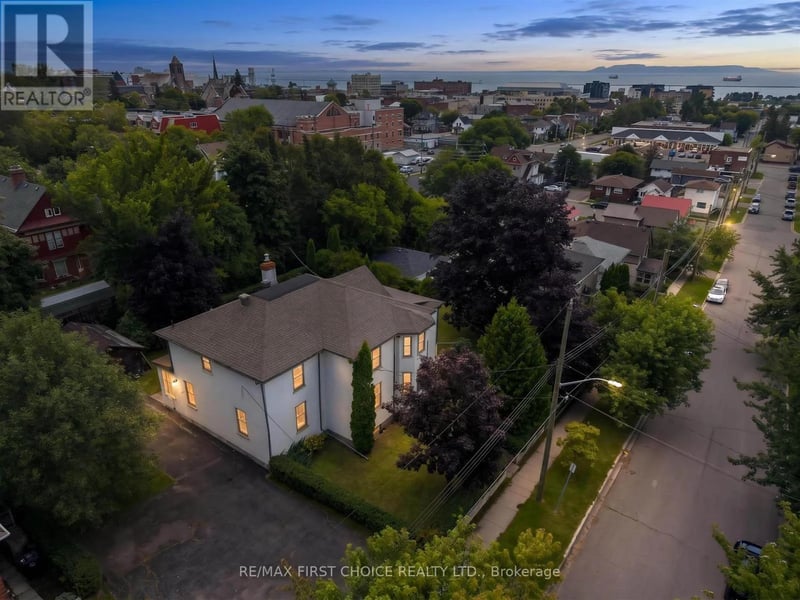 348 Ambrose Street, Thunder Bay (Court / Cumberland), Ontario, P7B1L9, Thunder Bay (Court / Cumberland), Ontario — photo 1 of 5