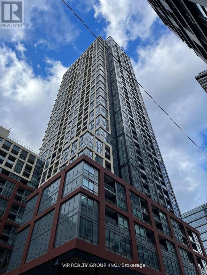 #2705 108 Peter Street, Toronto (Waterfront Communities), Ontario, M5V0W2, Toronto (Waterfront Communities), Ontario — photo 1 of 5