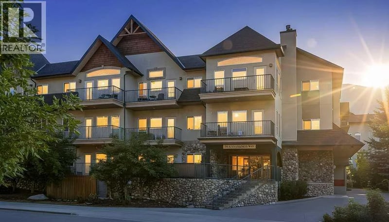 176 Kananaskis Way, Canmore, Alberta, T1W3E4, Canmore, Alberta — photo 1 of 5