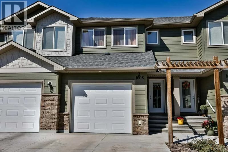 1608 Stafford Drive North, Lethbridge, Alberta, T1H7G8, Lethbridge, Alberta — photo 1 of 5
