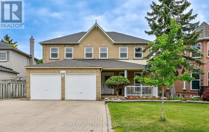 1554 Saugeen Drive, Pickering (Amberlea), Ontario, L1V5P8, Pickering (Amberlea), Ontario — photo 1 of 5