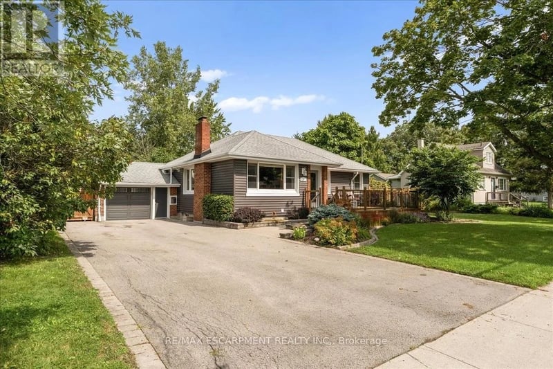 721 Broadway Street, Welland (Broadway), Ontario, L3C5M6, Welland (Broadway), Ontario — photo 1 of 5