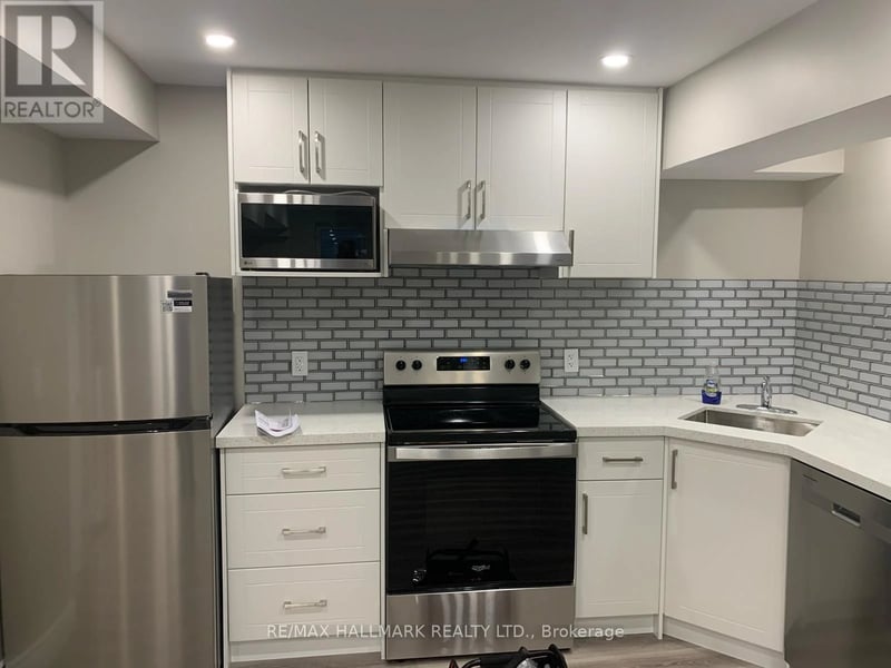 #Lower 58 Jevons Drive, Ajax (South East), Ontario, L1Z0T6, Ajax (South East), Ontario — photo 1 of 5