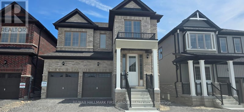 #Lower 807 Griffin Trail, Peterborough (Monaghan Ward 2), Ontario, K0K1J0, Peterborough (Monaghan Ward 2), Ontario — photo 1 of 5