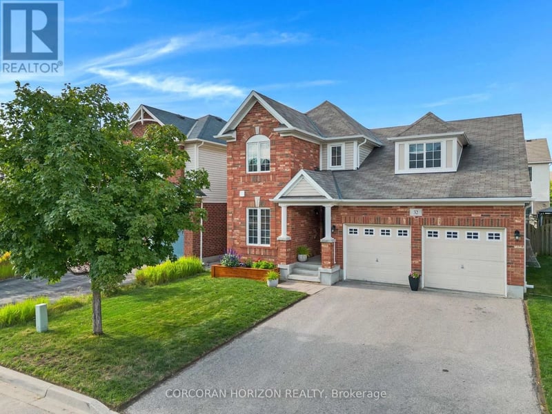 32 Chase Crescent, Cambridge, Ontario, N3C0C5, Cambridge, Ontario — photo 1 of 5