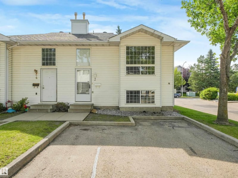 #2 3311 58 ST NW, Edmonton, Alberta, T6L6X3, Edmonton, Alberta — photo 1 of 5