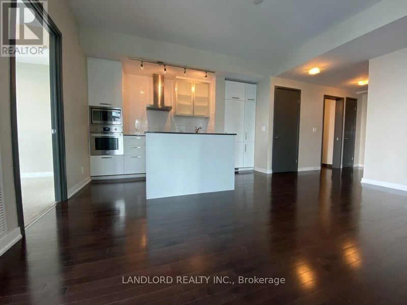 #3403 14 York Street, Toronto (Waterfront Communities), Ontario, M5J0B1, Toronto (Waterfront Communities), Ontario — photo 1 of 5