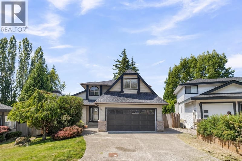 23547 108 Avenue, Maple Ridge, British Columbia, V2W1B1, Maple Ridge, British Columbia — photo 1 of 5