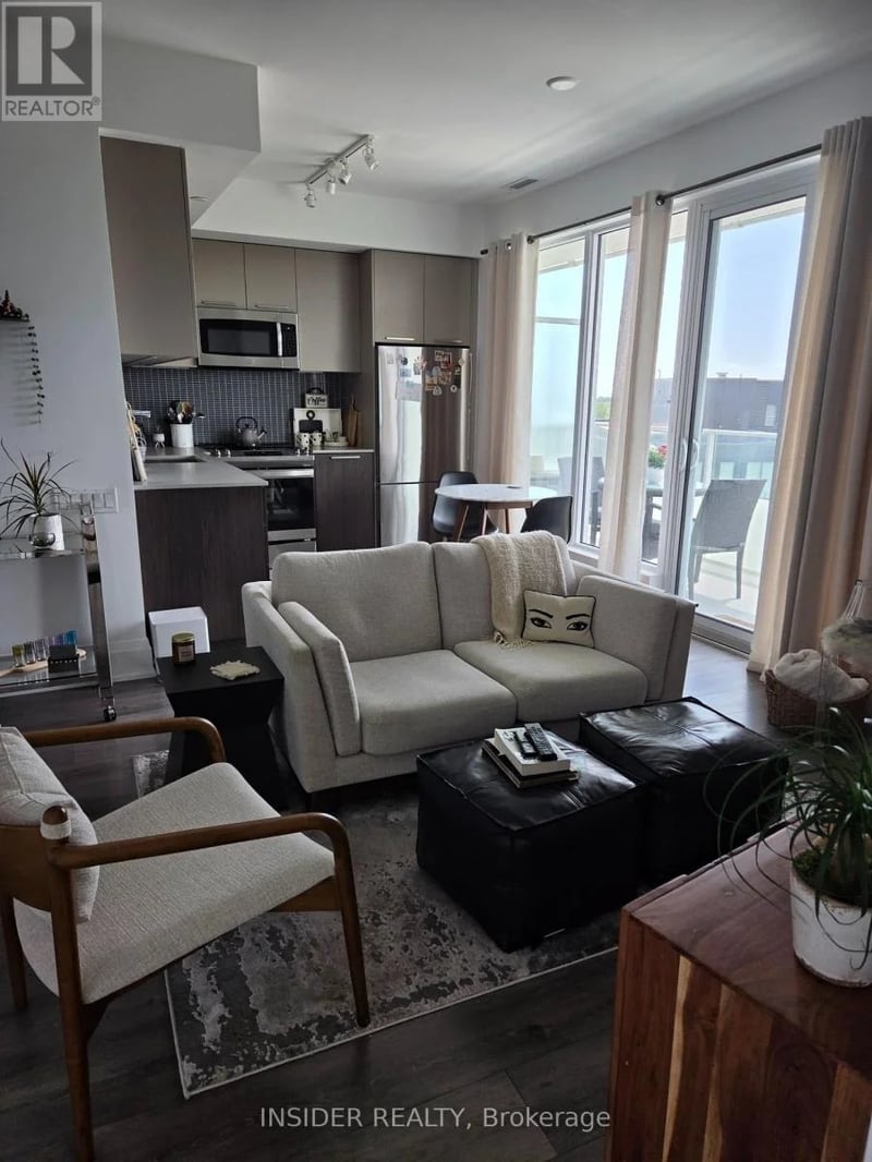 #1009 20 Brin Drive, Toronto (Edenbridge-Humber Valley), Ontario, M8X0B2, Toronto (Edenbridge-Humber Valley), Ontario — photo 1 of 5