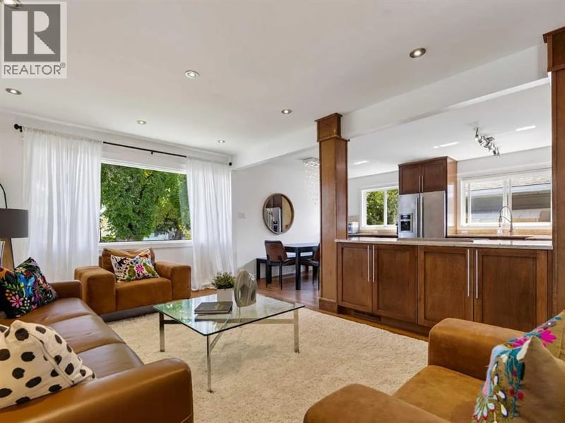 15 Hamlet Road Southwest, Calgary, Alberta, T2V3C9, Calgary, Alberta — photo 1 of 5