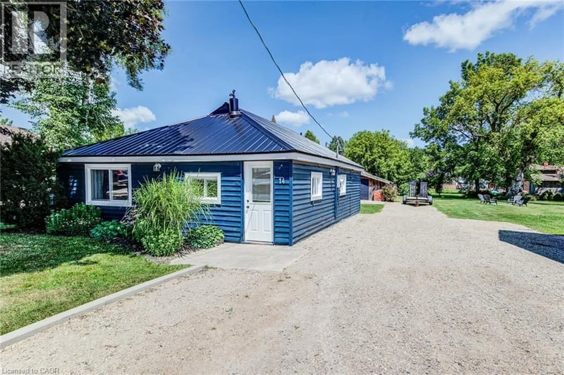 14 MADDISON Street East, Monkton, Ontario, N0K1P0, Monkton, Ontario — photo 1 of 5