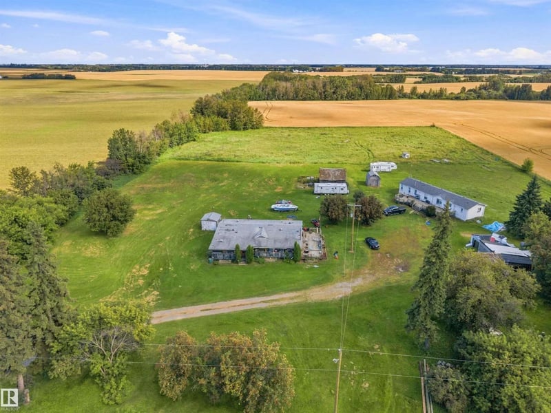 52315 RGE ROAD 273, Rural Parkland County, Alberta, T7X3R6, Rural Parkland County, Alberta — photo 1 of 5