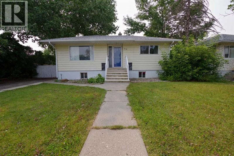 510 10 Street North, Lethbridge, Alberta, T1H2C8, Lethbridge, Alberta — photo 1 of 5