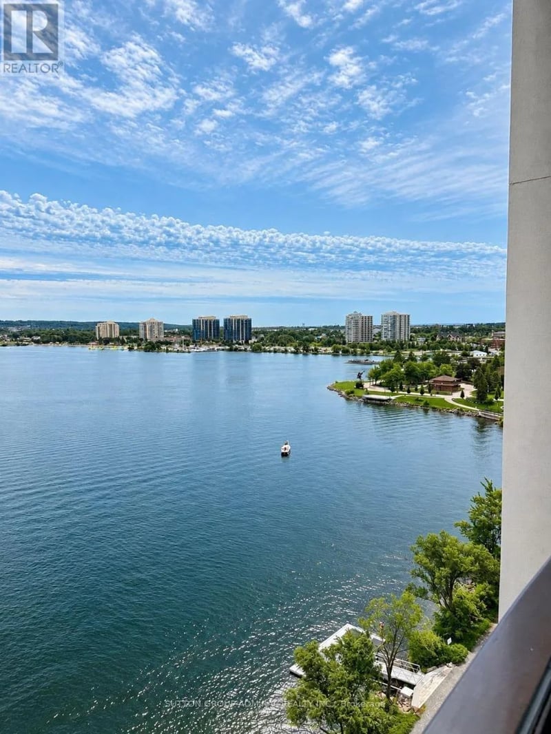 #904 185 Dunlop Street East, Barrie (Lakeshore), Ontario, L4M0L7, Barrie (Lakeshore), Ontario — photo 1 of 5