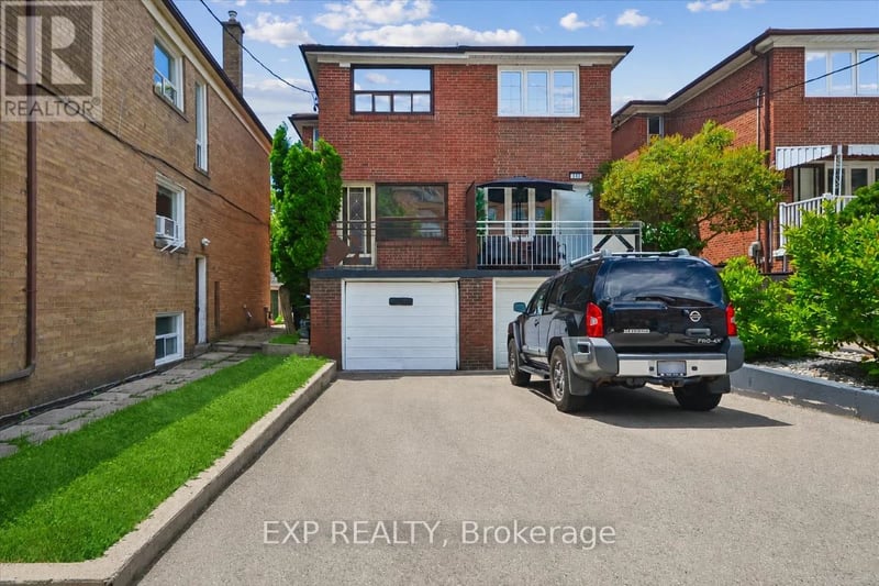 346 Westmount Avenue, Toronto (Oakwood Village), Ontario, M6E3N2, Toronto (Oakwood Village), Ontario — photo 1 of 5
