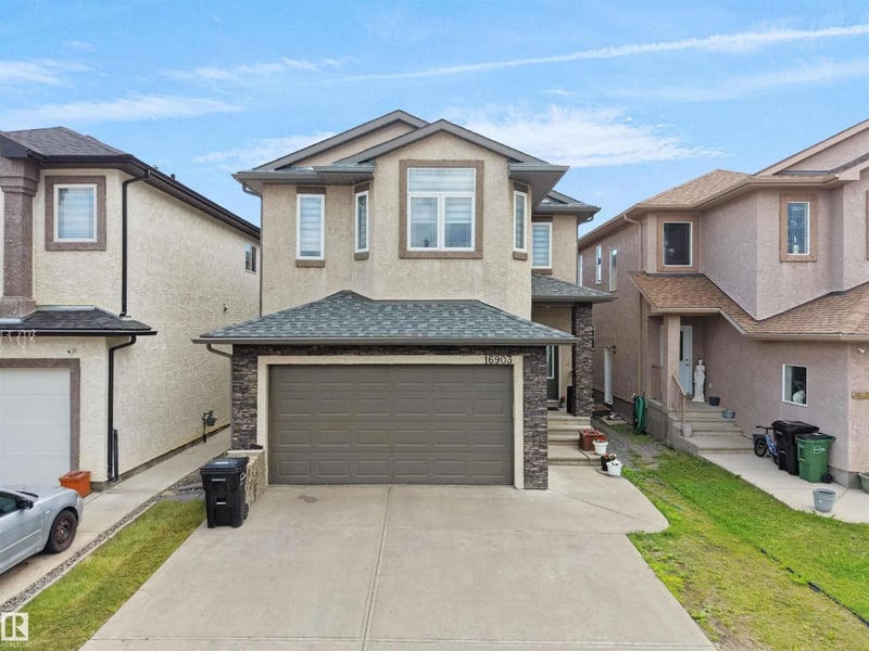 16903 54 ST NW, Edmonton, Alberta, T5Y0R2, Edmonton, Alberta — photo 1 of 5