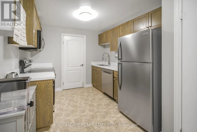 #104 6350 Dorchester Road, Niagara Falls (Dorchester), Ontario, L2G0A1, Niagara Falls (Dorchester), Ontario — photo 1 of 5