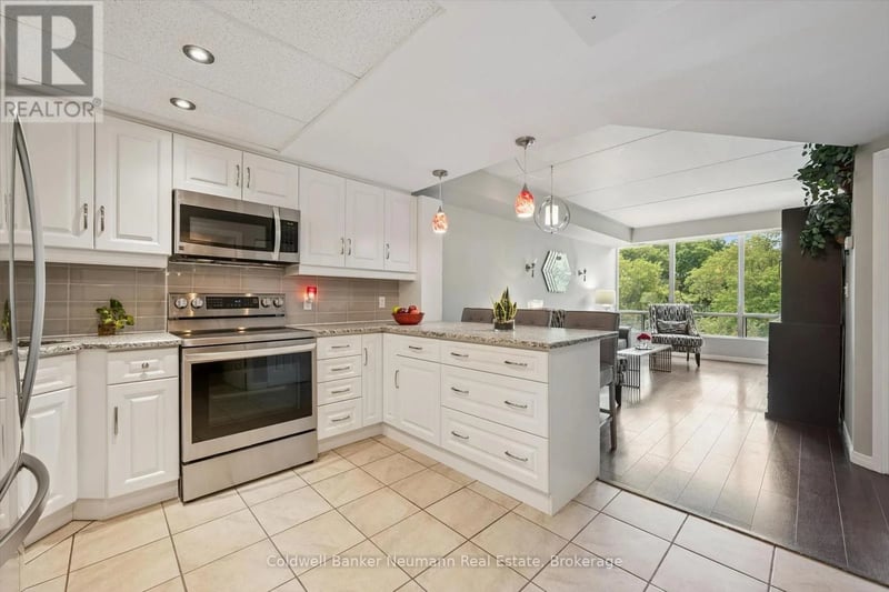#314 105 Bagot Street, Guelph (Junction/Onward Willow), Ontario, N1H8H4, Guelph (Junction/Onward Willow), Ontario — photo 1 of 5