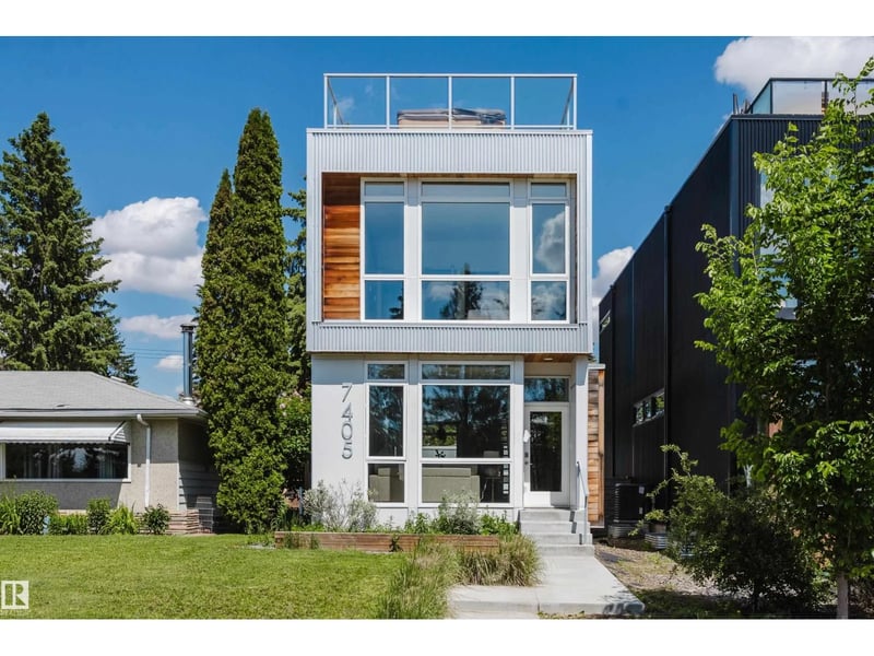 7405 89 ST NW, Edmonton, Alberta, T6C3J7, Edmonton, Alberta — photo 1 of 5