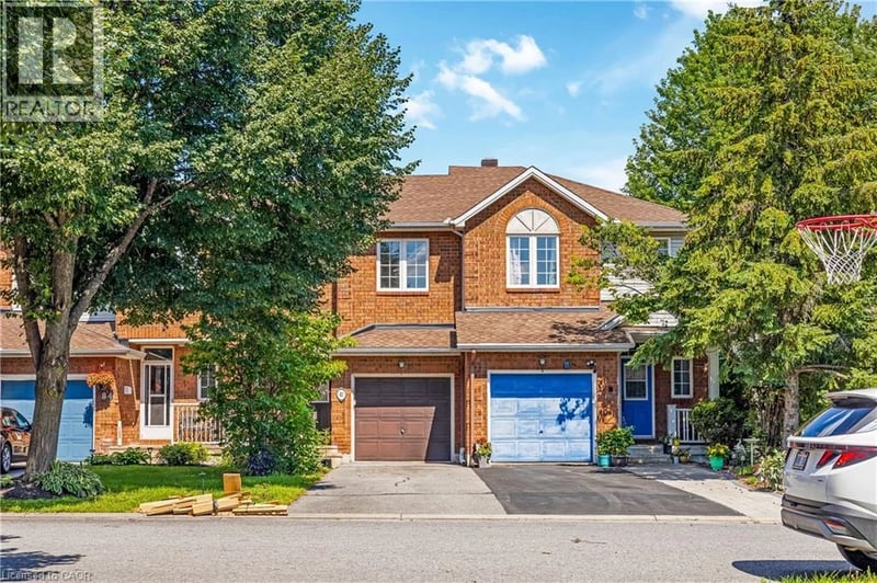 82 MILNER DOWNS Crescent, Ottawa, Ontario, K2M2S5, Ottawa, Ontario — photo 1 of 5
