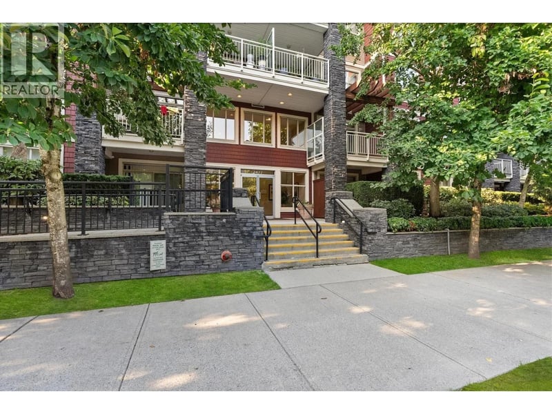 #207 2477 KELLY Avenue, Port Coquitlam, British Columbia, V3C0B3, Port Coquitlam, British Columbia — photo 1 of 5