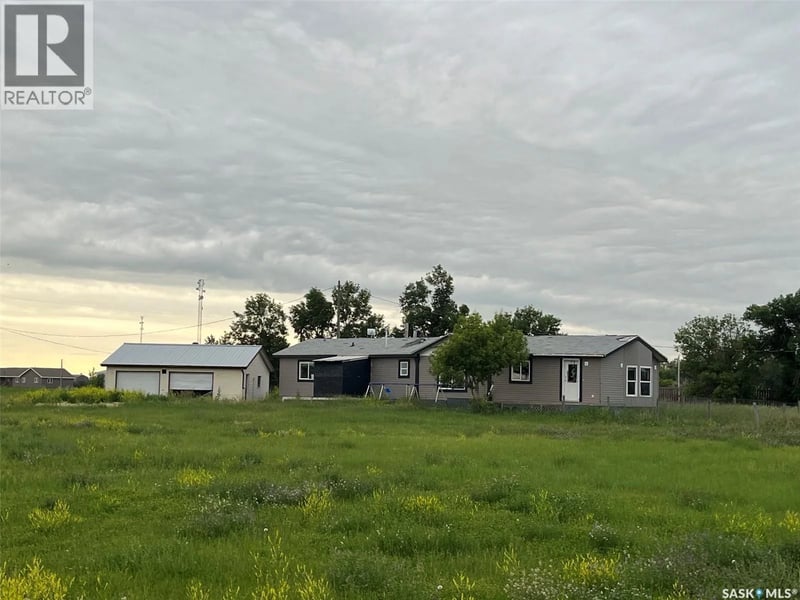Outskirts of Colgate, Lomond Rm No. 37, Saskatchewan, S4H2J1, Lomond Rm No. 37, Saskatchewan — photo 1 of 5